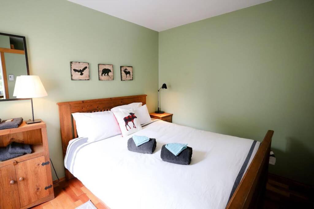 The Mountainside By Escapades Tremblant Apartment Mont-Tremblant Bagian luar foto